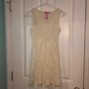 Cream Floral/Lace Dress